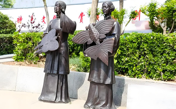 以銅為墨，鐫刻時代精神 —— 優(yōu)藝雕塑專注銅雕三十年