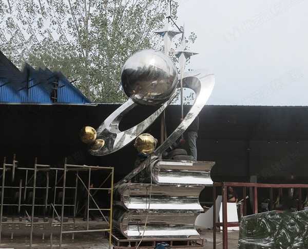 景觀雕塑定制時在空間中做文章有哪些好處？